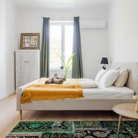 Quiet Retreat Next To Szimpla Garden Apartamento